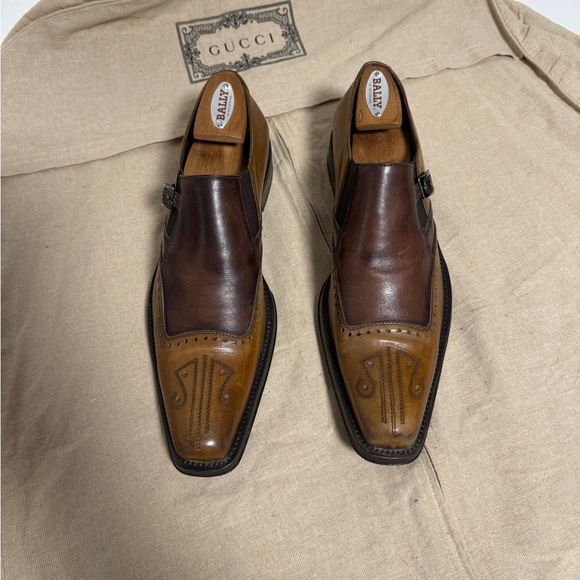 DOUCALS - Picture 4 of 13